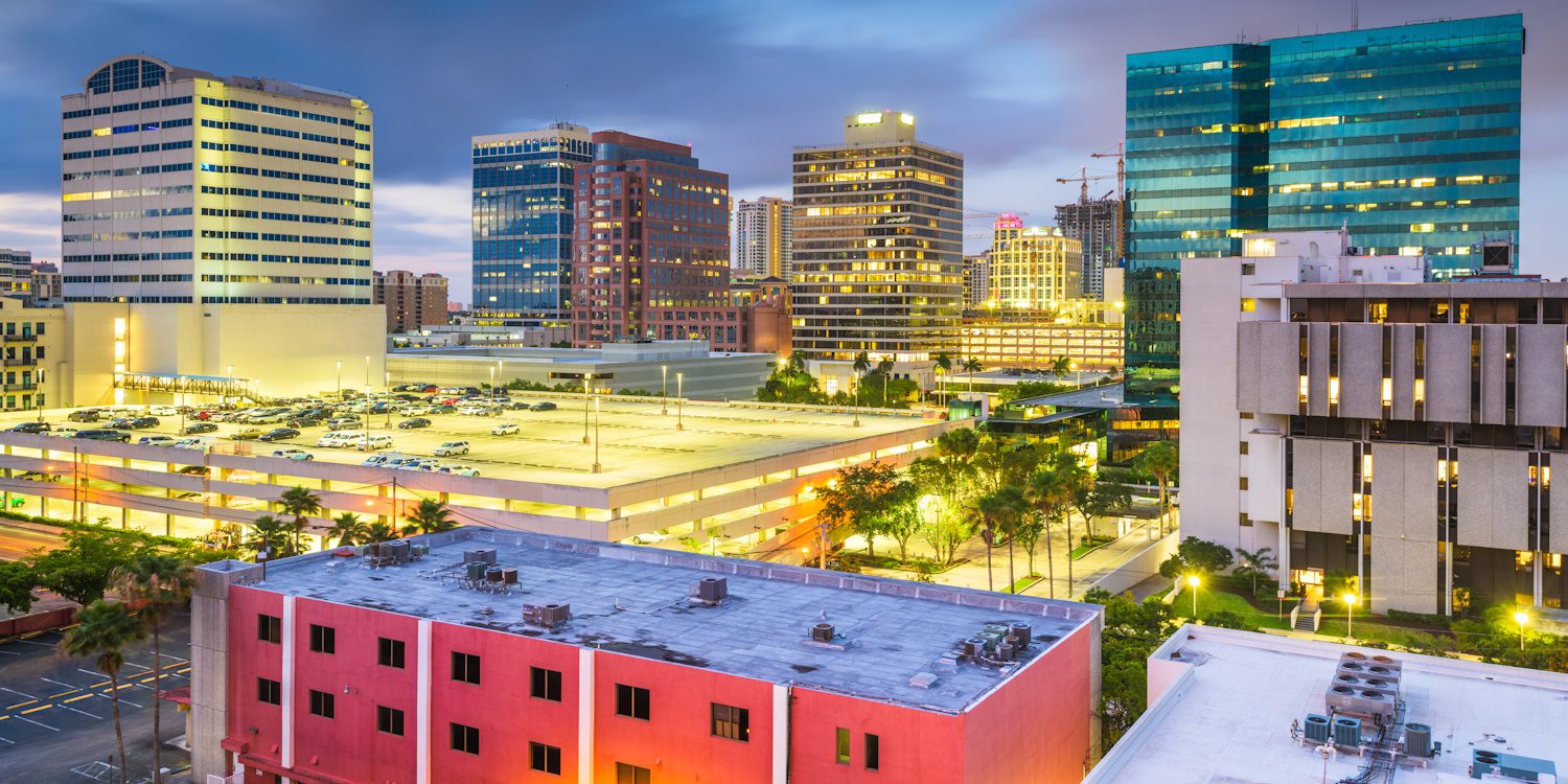 Torre de oficinas en el centro de Fort Lauderdale se vende por 43M